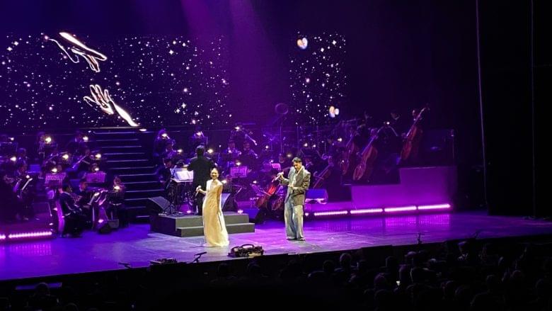 Adrian Khalif duet dengan Rahmania Astrini. Photo by. Fatiya Nabilah/Event Fest ID